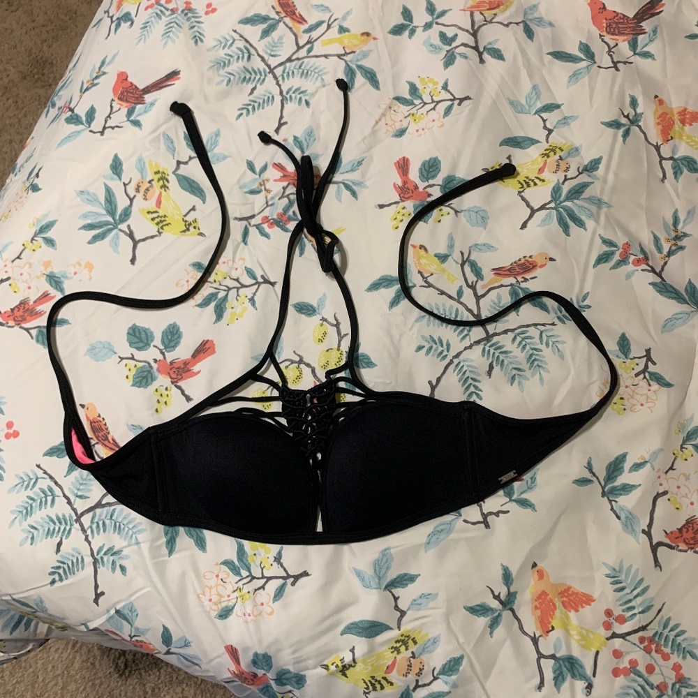 Victoria’s Secret black bikini top size small